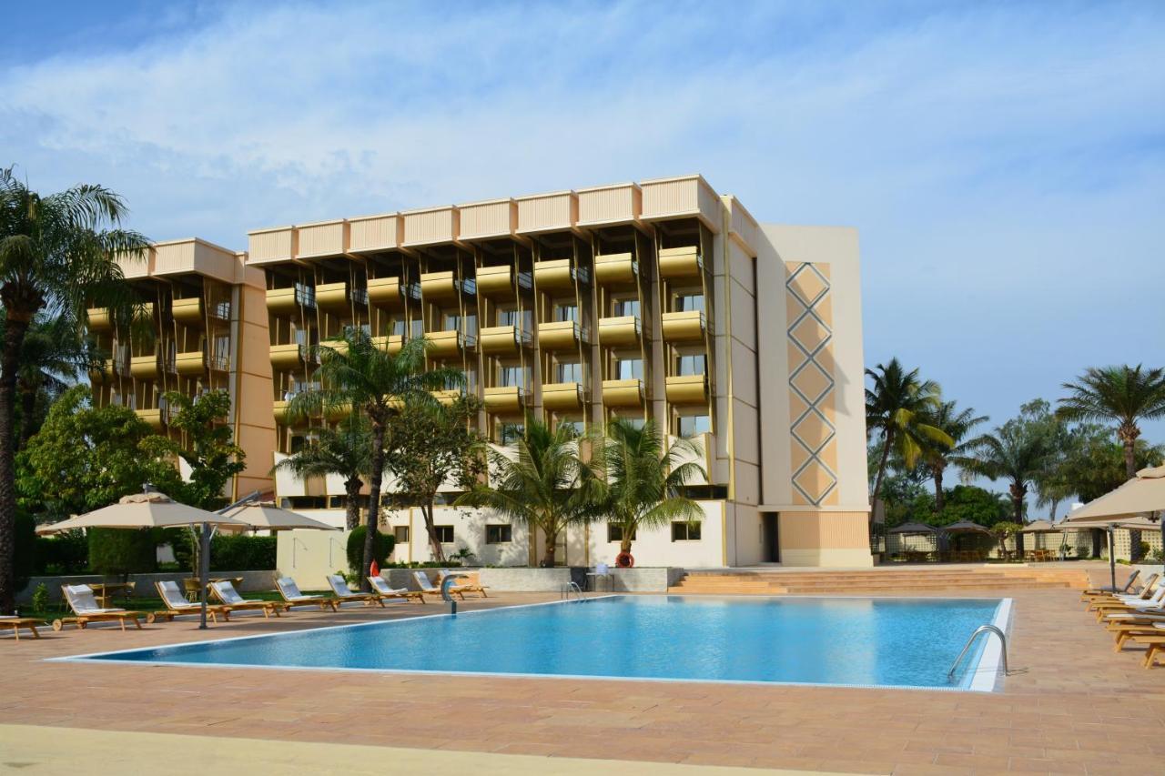 Hala Hotel & Aqua Park ビサウ エクステリア 写真